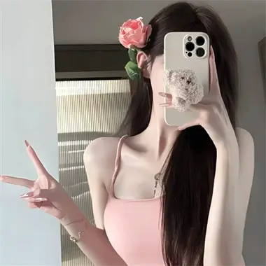 2025新番《蕾卡乃華麗且我的女王》免费全集 - 高清无删减在线观看 - 1080P流畅播放