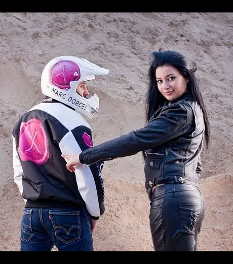 《巡逻女警》啄木鸟电影超清版 - 无删减在线观看 - 免费下载网盘资源无广告