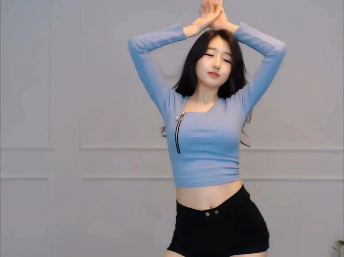 onlyfans每日大赛徐雅终极剪辑-在线抢先看高清完整版-onlyfans每日大赛抖音爆款徐雅8月加长版-免费观看高能瞬间-