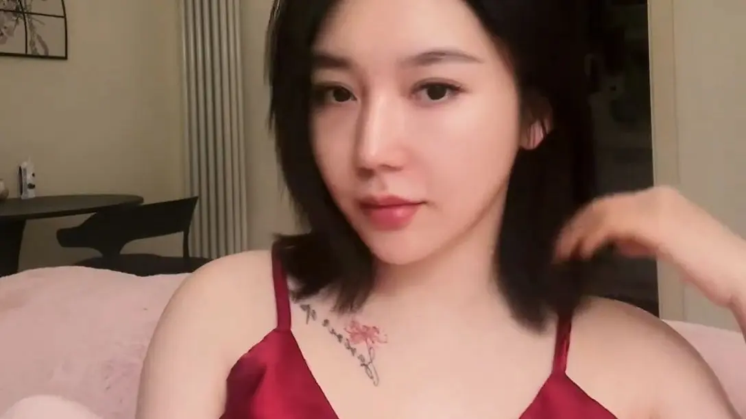 《eliy3人行资源》教母eliy最新短剧4K超清画质完整版在线免费观看 - 偷偷点开这个资源后整个人都傻眼了 - 哔哩哔哩平台资源