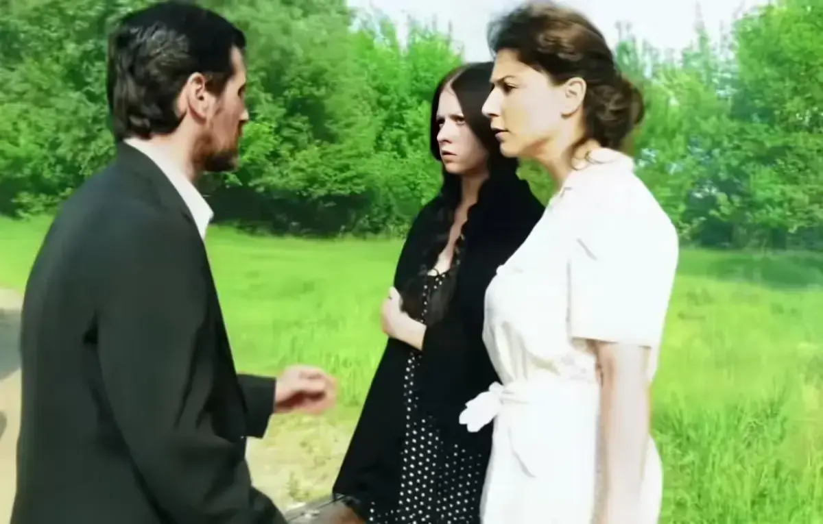 《烽火母女泪》三部曲经典全收录-Roberta Gemma主演未删减中文版-烽火母女泪HD高清完整版在线观看