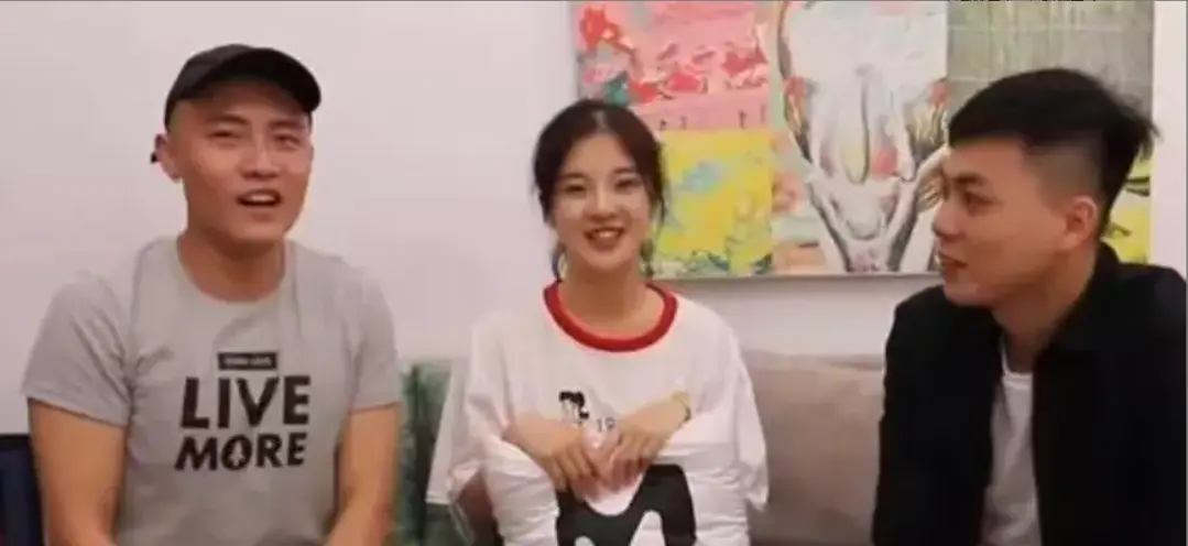 《兄妹蕉谈》未删减完整版免费在线观看-林予曦学生角色青春懵懂-兄妹蕉谈全集资源蓝光超清无删版
